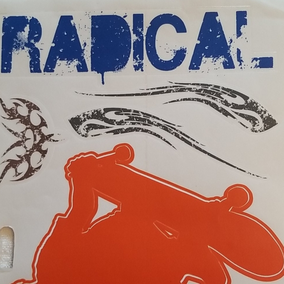 NEW RoomMates Skateboard Self-Adhesive Wall Decals - Picture 9 of 15